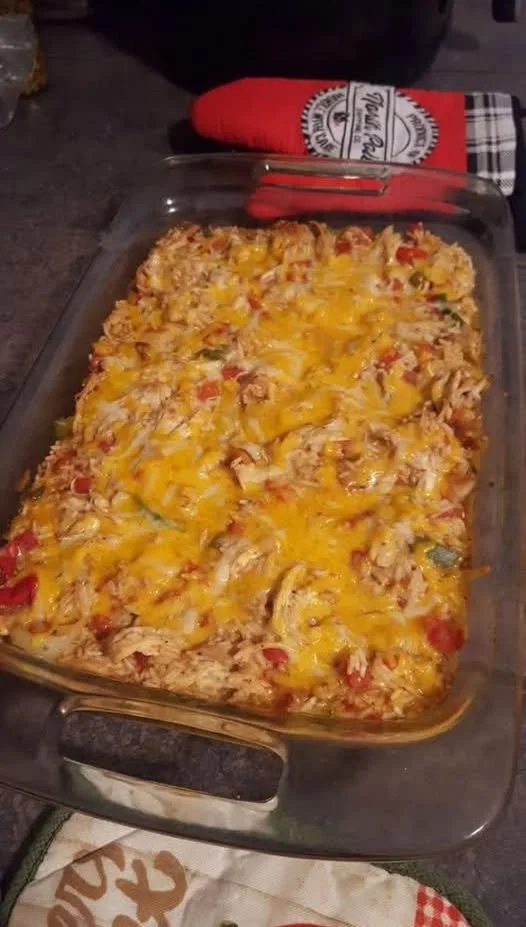 Fajita Chicken Casserole Delicious Fajita Chicken Casserole with vibrant vegetables and spices