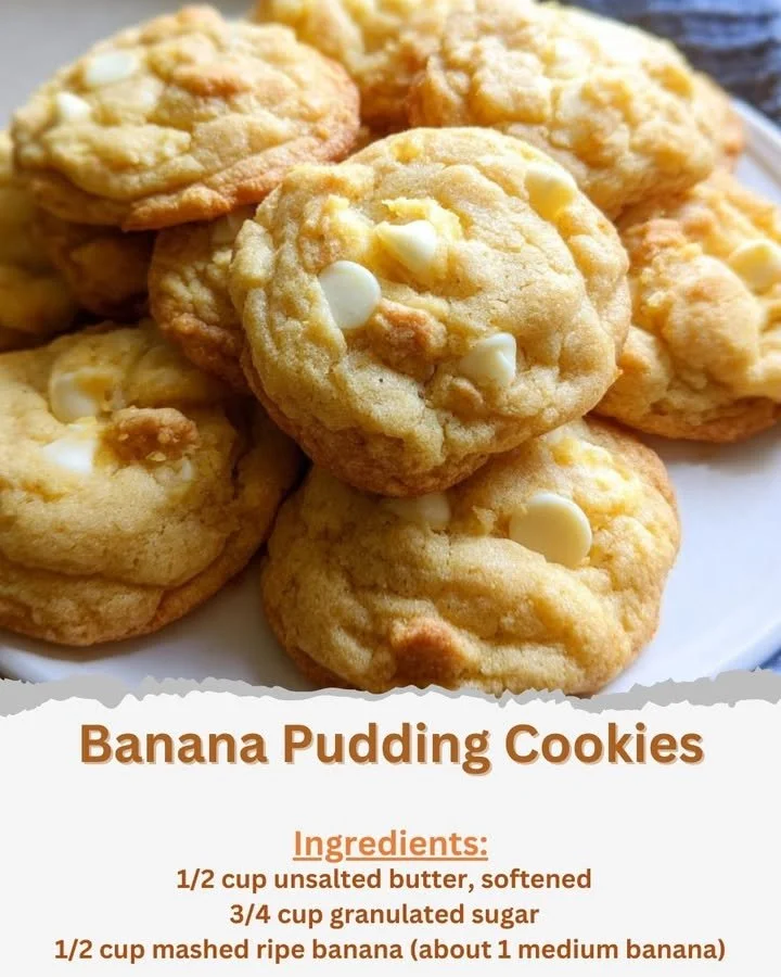 Banana Pudding Cookies Delicious homemade Banana Pudding Cookies displayed on a plate