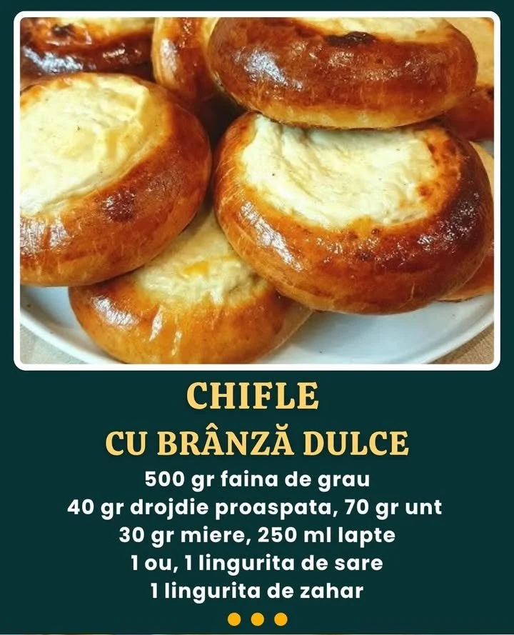 Chifle cu brânză dulce