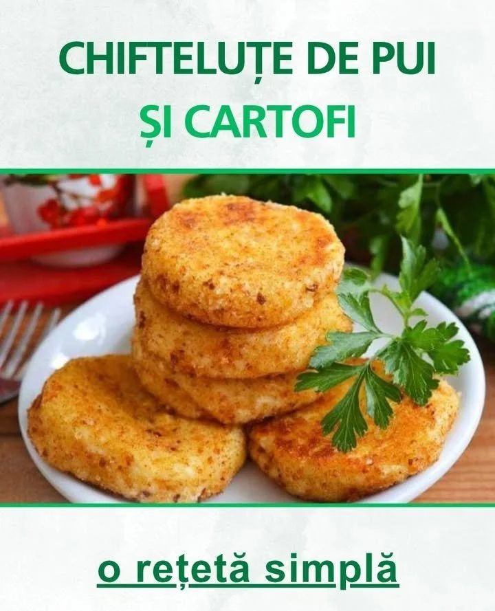 Chifteluțe de pui servite cu cartofi prăjiți, o rețetă delicioasă și simplă.