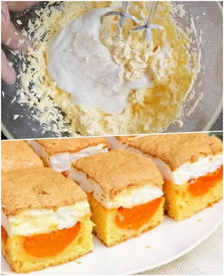 Prăjitură cu bezea și caise, servită pe un platou elegant.